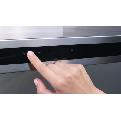 Вытяжка Linea 90 Inox Silence+ Вытяжка Linea 90 Inox Silence+