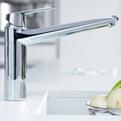 Змішувач для кухні Grohe Eurodisc Cosmopolitan 33770002 хром Змішувач для кухні Grohe Eurodisc Cosmopolitan 33770002 хром
