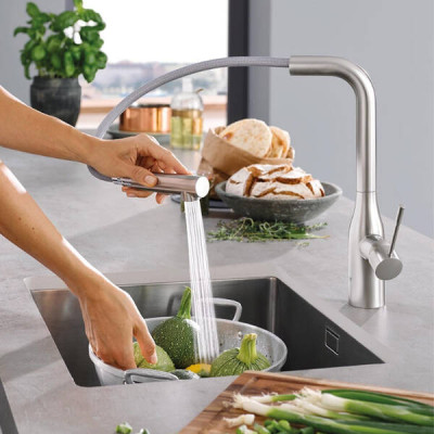 Змішувач для кухні Grohe Essence 30270DC0 суперсталь Змішувач для кухні Grohe Essence 30270DC0 суперсталь