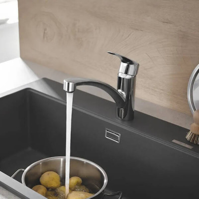 Змішувач для кухні Grohe Eurosmart 30506000 хром Змішувач для кухні Grohe Eurosmart 30506000 хром