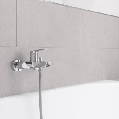 Набiр змiшувачiв 3 в 1 для ванни Grohe Eurosmart UA123238S3 Набiр змiшувачiв 3 в 1 для ванни Grohe Eurosmart UA123238S3