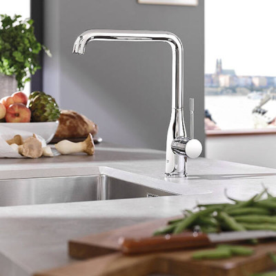 Змішувач для кухні Grohe Essence 30269000 хром