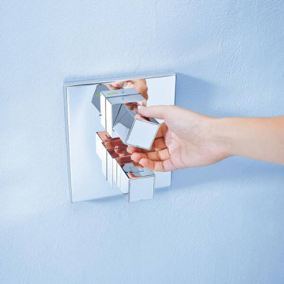 Душова система прихованого монтажу з термостатом Grohe Grohtherm Cube 34868000 Душова система прихованого монтажу з термостатом Grohe Grohtherm Cube 34868000