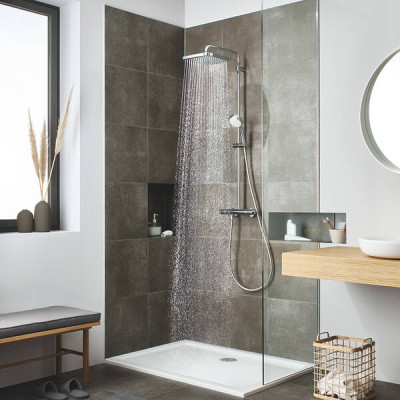 Душова система Grohe Tempesta Cosmopolitan System 250 Cube 26689000 з термостатом Душова система Grohe Tempesta Cosmopolitan System 250 Cube 26689000 з термостатом