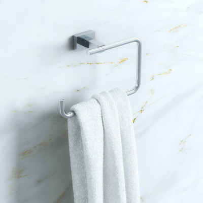 Тримач для рушників Grohe Essentials Cube 40510001 кільце, хром Тримач для рушників Grohe Essentials Cube 40510001 кільце, хром
