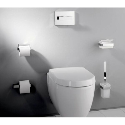 Щітка для унітазу Emco Loft 0515 001 00 з тримачем, хром Щітка для унітазу Emco Loft 0515 001 00 з тримачем, хром