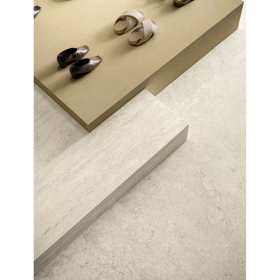 Керамограніт Italgraniti I Travertini TR0212 Travertino Bianco Cross Cut Sq. 120x120 см Керамограніт Italgraniti I Travertini TR0212 Travertino Bianco Cross Cut Sq. 120x120 см